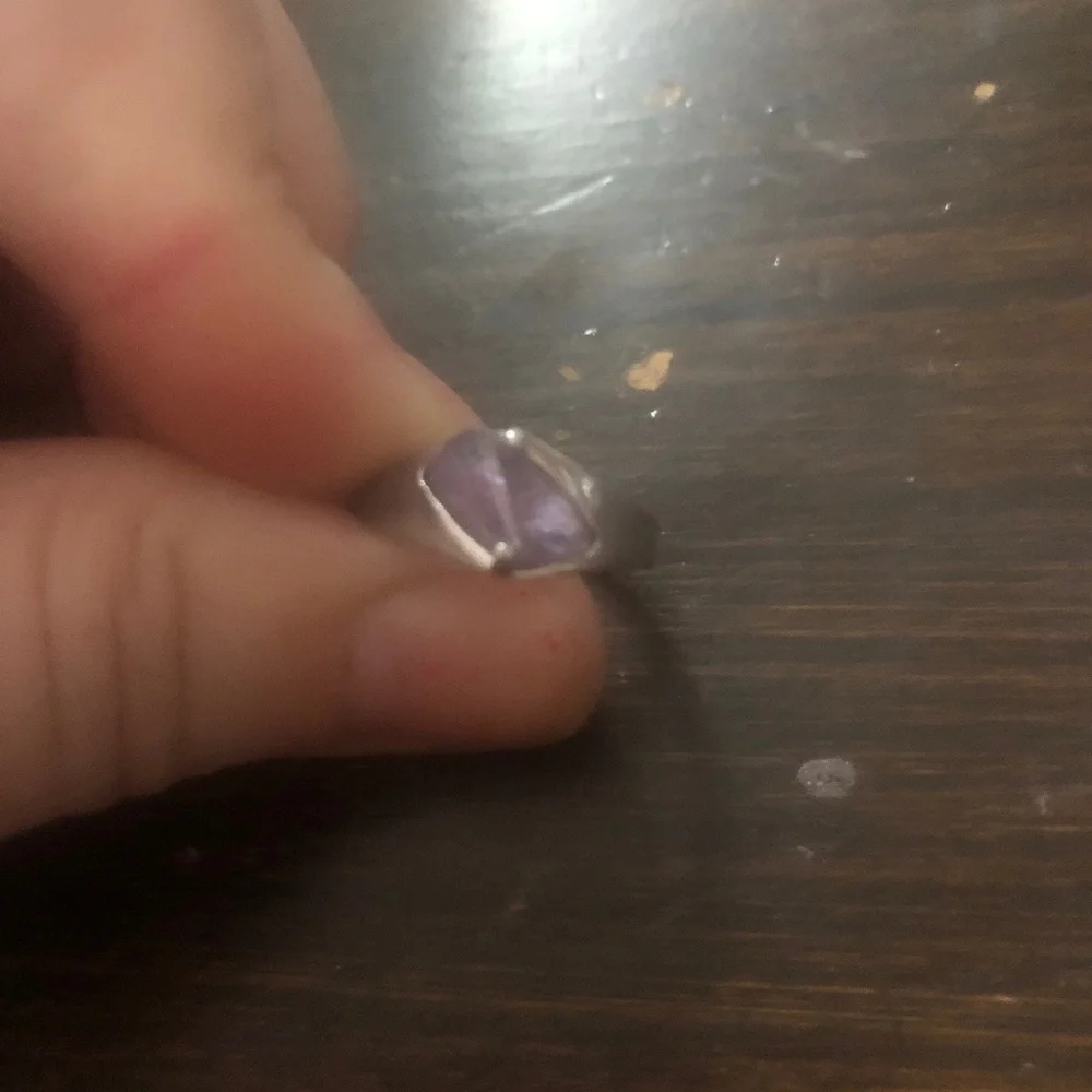 Ring - Picture 2 of 5